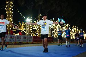 BIB: 42228, 1500, 41458
                            <button type="button" onclick="openModal(19614413)" class="btn btn-primary btn-sm float-right btn-popup" data-toggle="modal" data-target=".modal-high-quality">
                        <i class="fas fa-shopping-cart"></i> Add to Cart
                    </button>
                                            <button type="button" onclick="isThisMe(19614413, true)" class="btn btn-success btn-sm float-right btn-popup btn-isme hidden" data-toggle="tooltip" data-placement="bottom" title="นี่คือรูปของคุณใช่ไหม คลิกที่นี่เพื่อเอาเข้าอัลบั้ม">
                        <i class="fas fa-plus"></i> Add to album
                    </button>
                    <button type="button" onclick="isThisMe(19614413, false)" class="btn btn-warning btn-sm float-right btn-popup btn-isnotme hidden">
                        <i class="fas fa-ban"></i> Remove from album
                    </button>